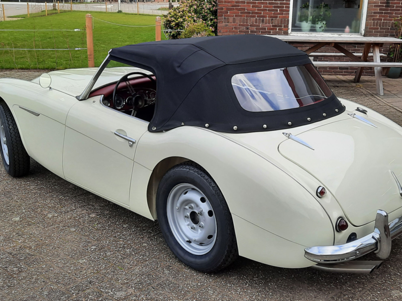 Austin_Healey_2